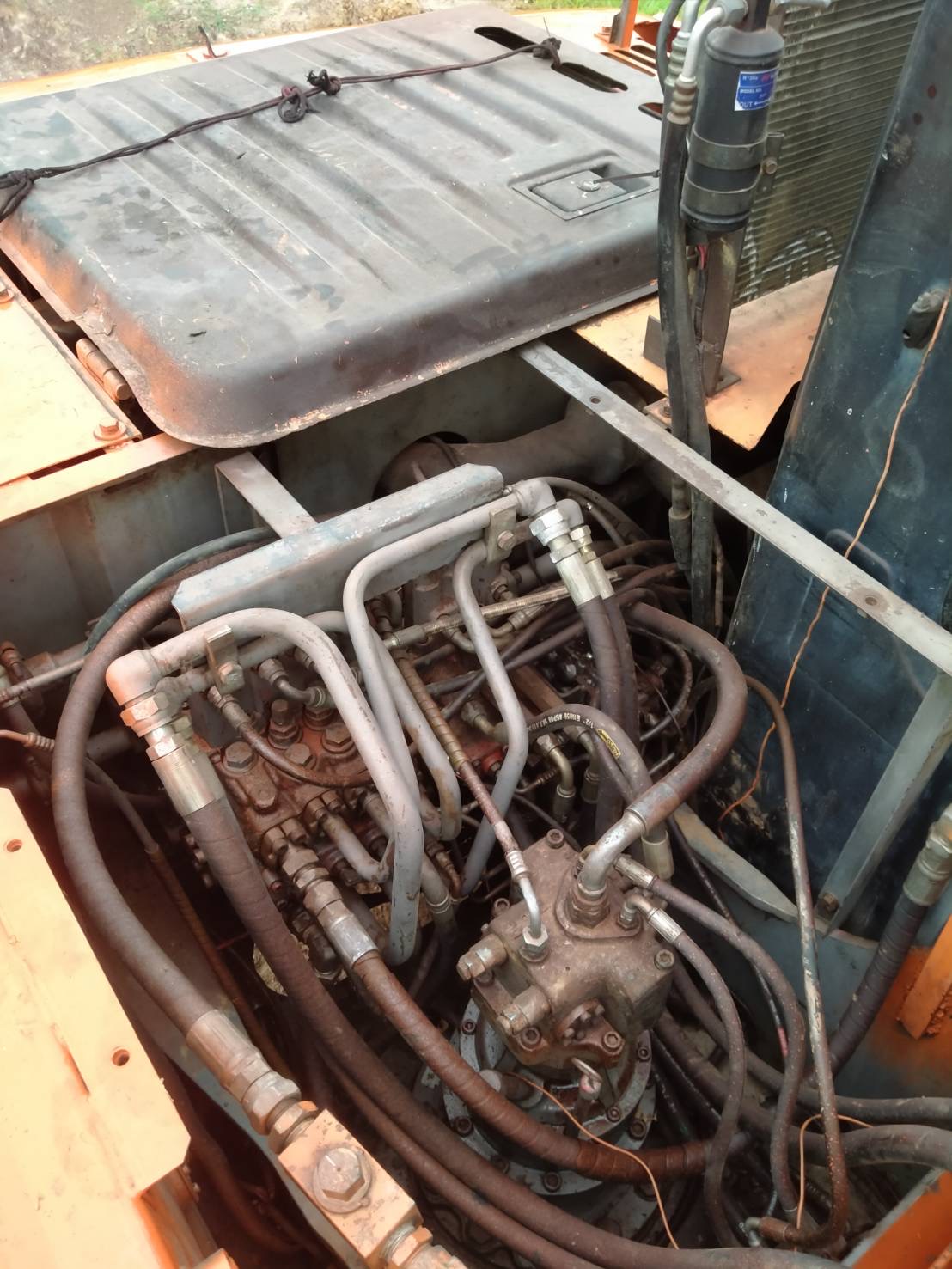 ขายแม็คโคร EX100-2