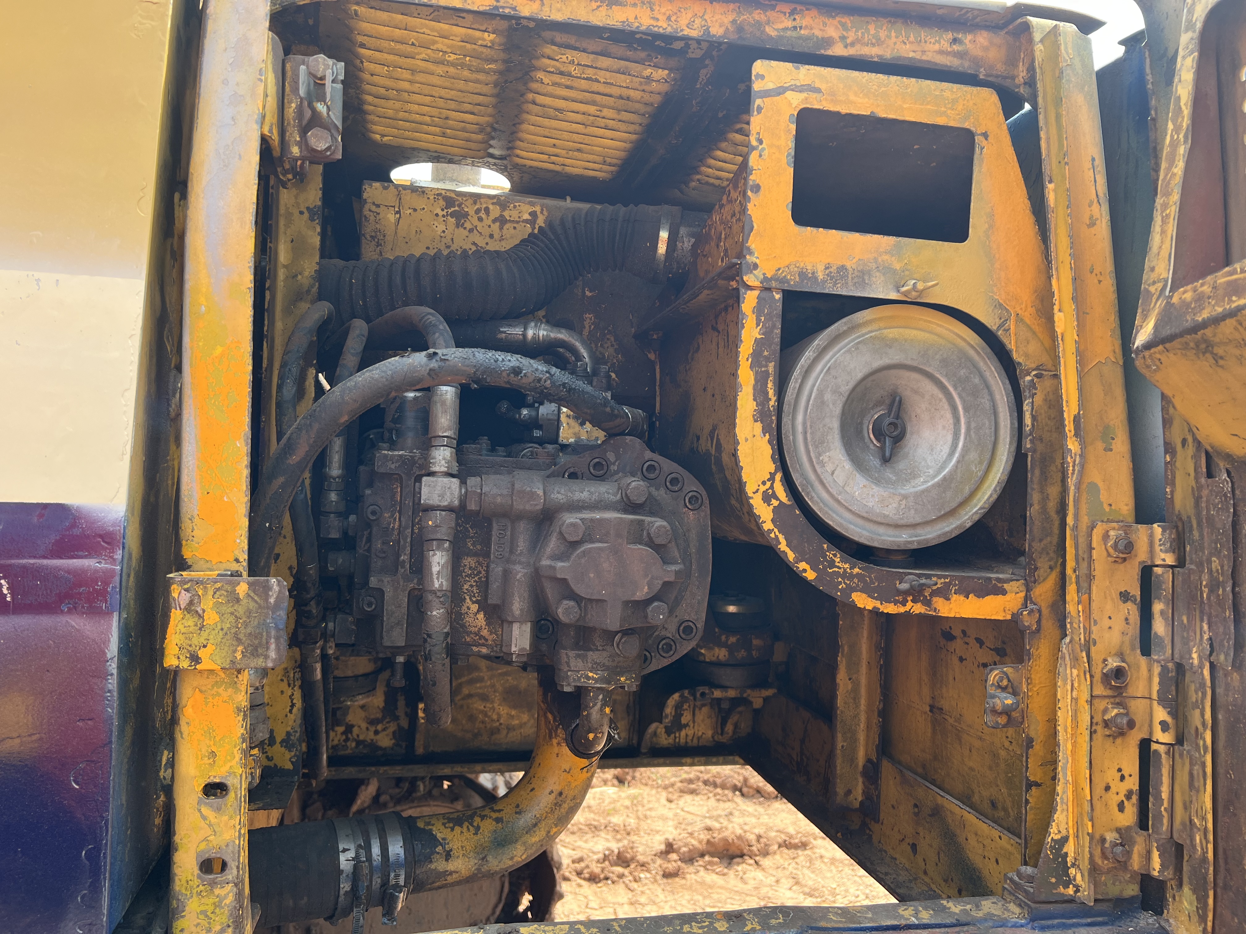 KOMATSU200-5 KOMATSU200-5