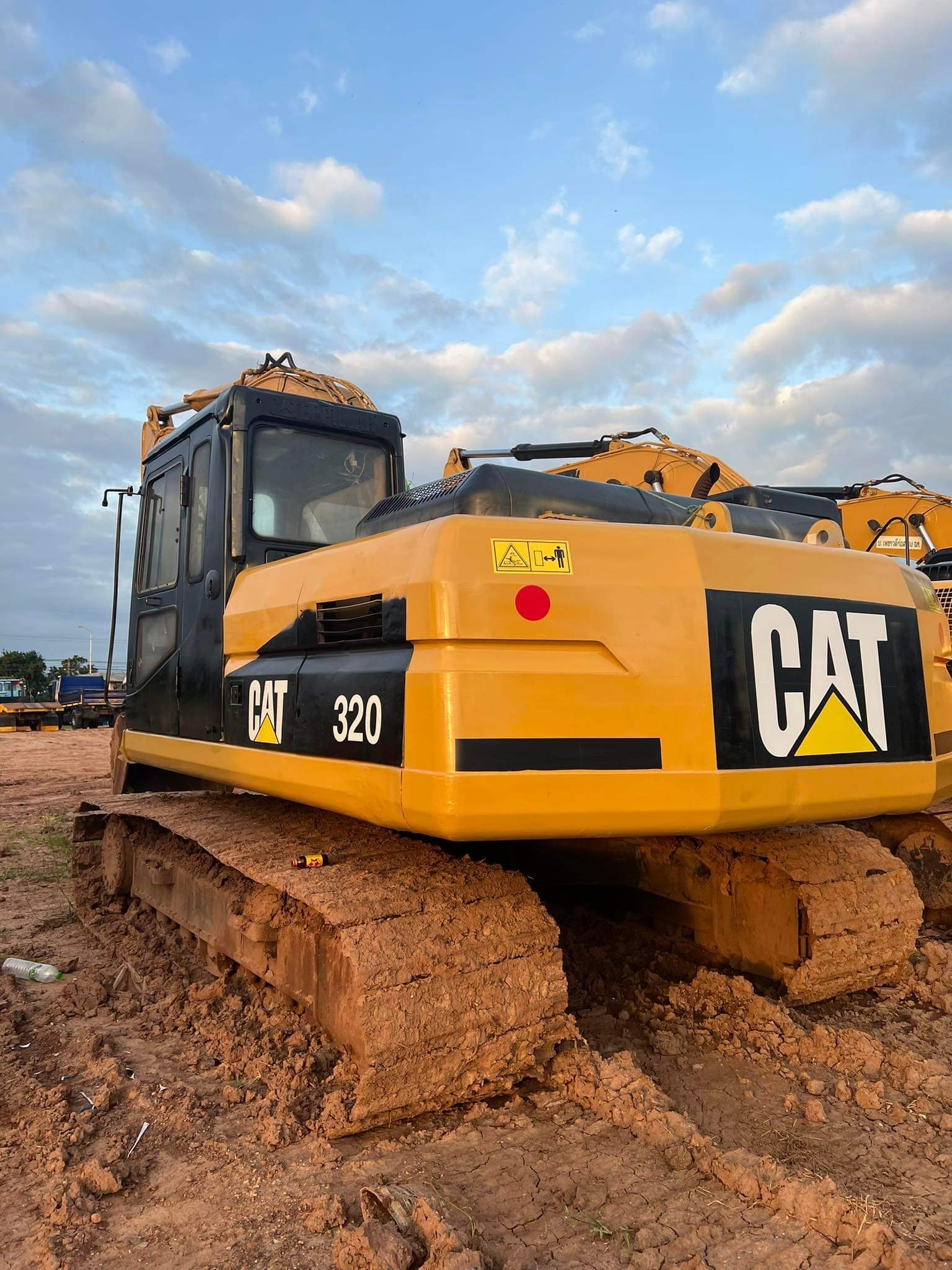 Cat 320 b Cat 320 b