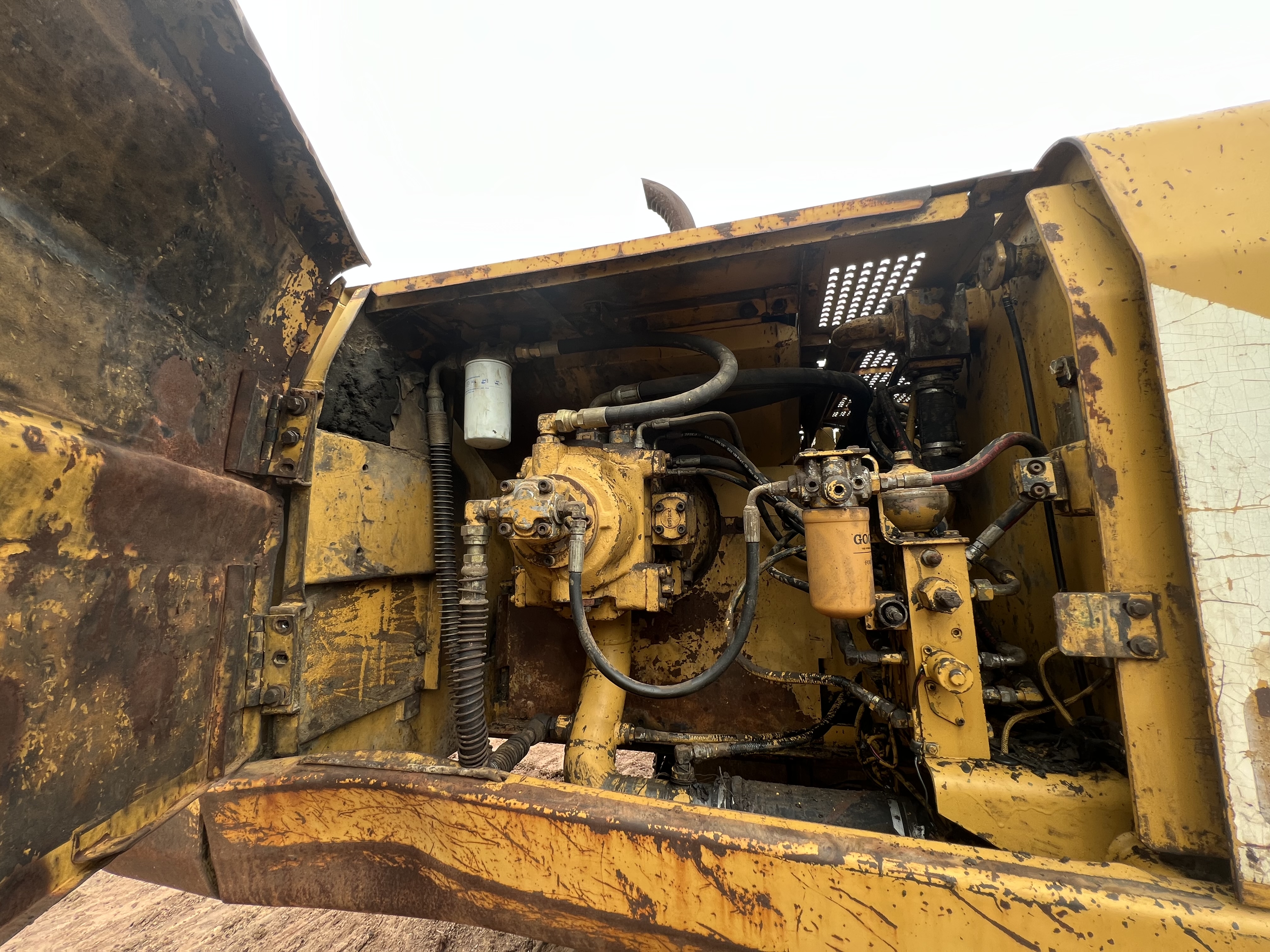 แม็คโคร CAT 320B แม็คโคร CAT 320B