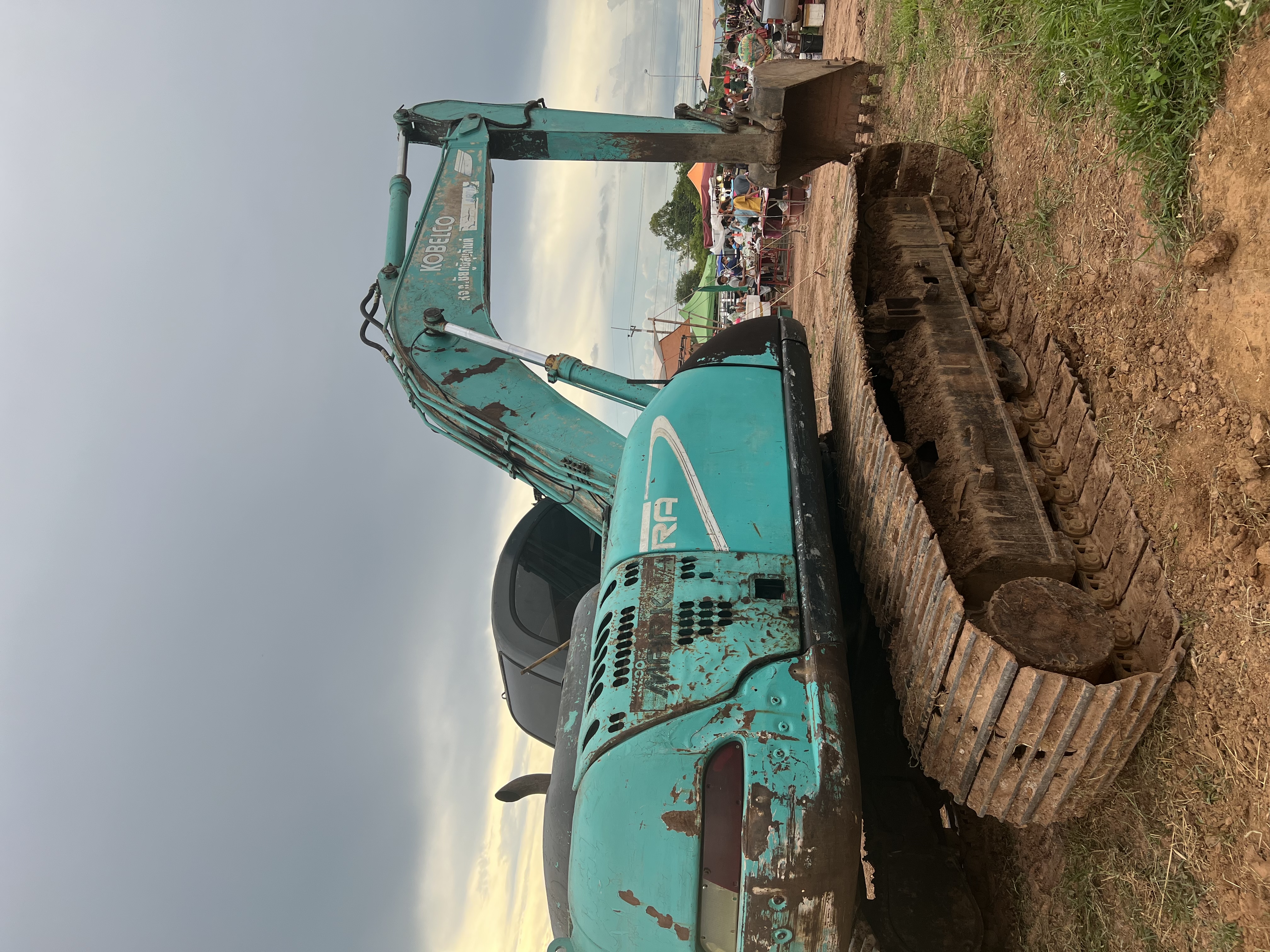 รถแม็คโคร KOBELCO SK200-5Mark V