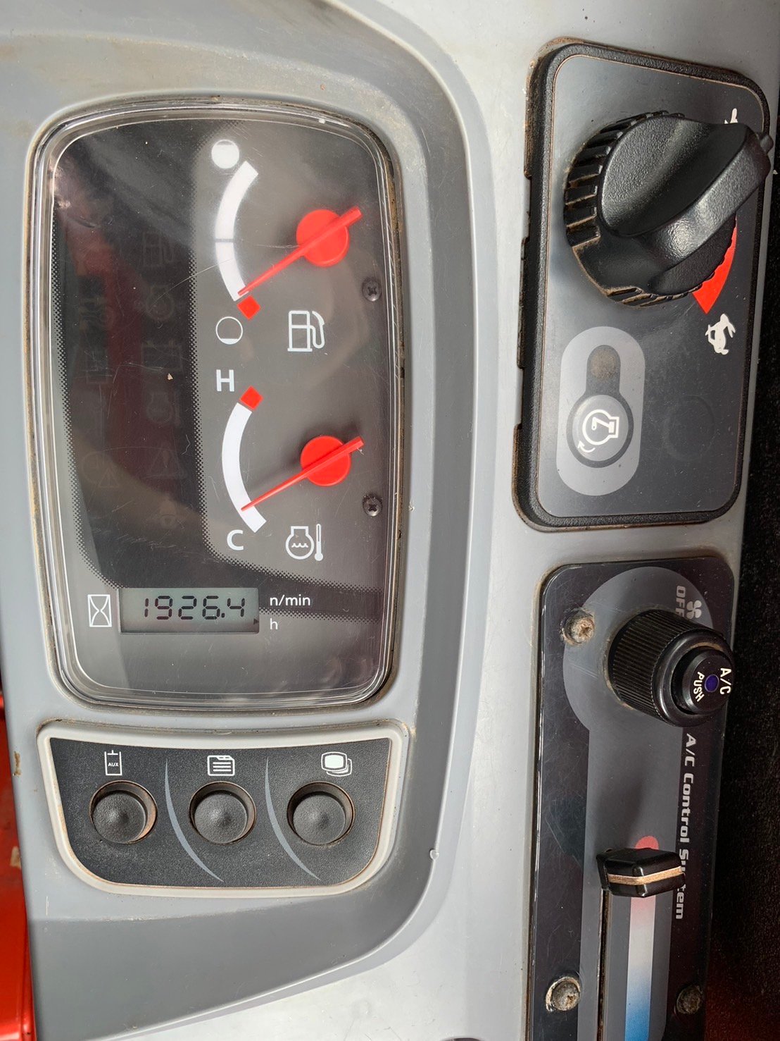 KUBOTA KX91-3SX ACตู้แอร์ ไมล์ 1900ชั่วโมง รถพร้อมใช้งาน KUBOTA KX91-3SX ACตู้แอร์ ไมล์ 1900ชั่วโมง รถพร้อมใช้งาน