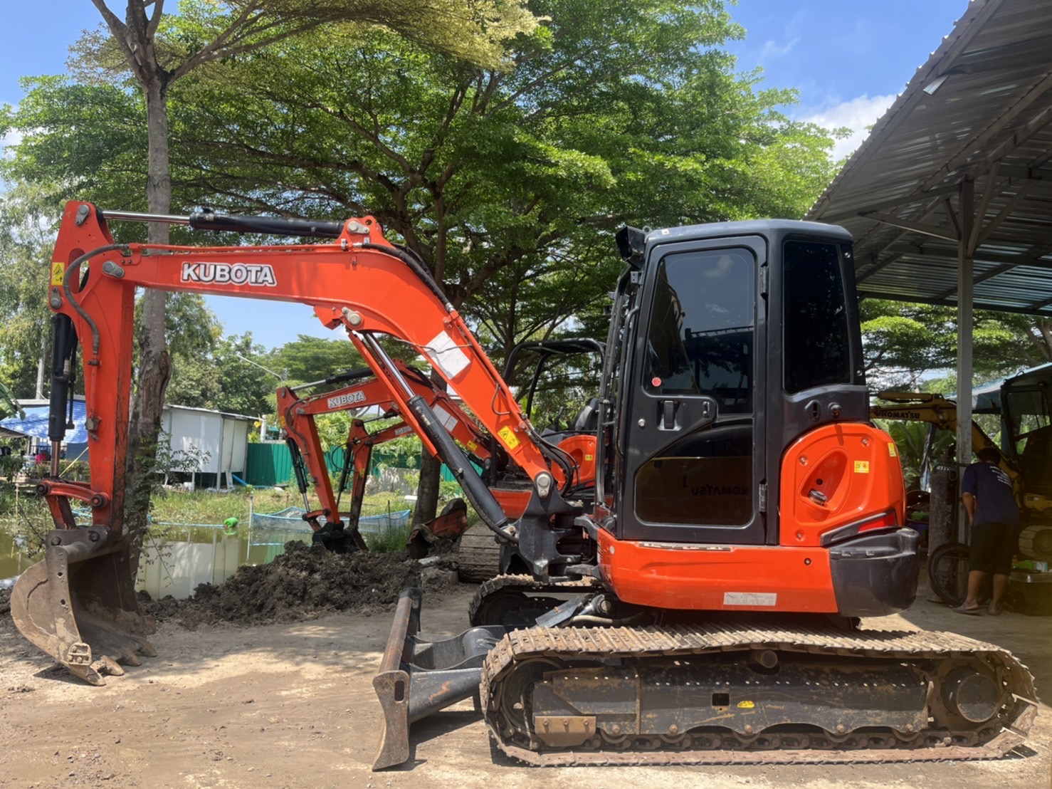 KUBOTA U55-6 AC ไมล์1,800ชั่วโมง KUBOTA U55-6 AC ไมล์1,800ชั่วโมง