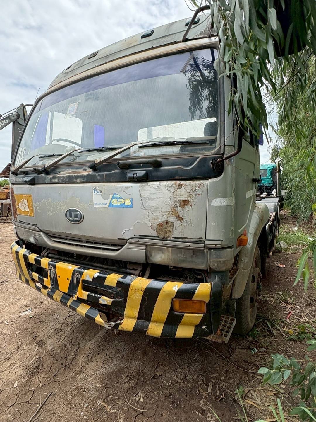 หัวลาก10ล้อ2เพลา Nissan Cwm454