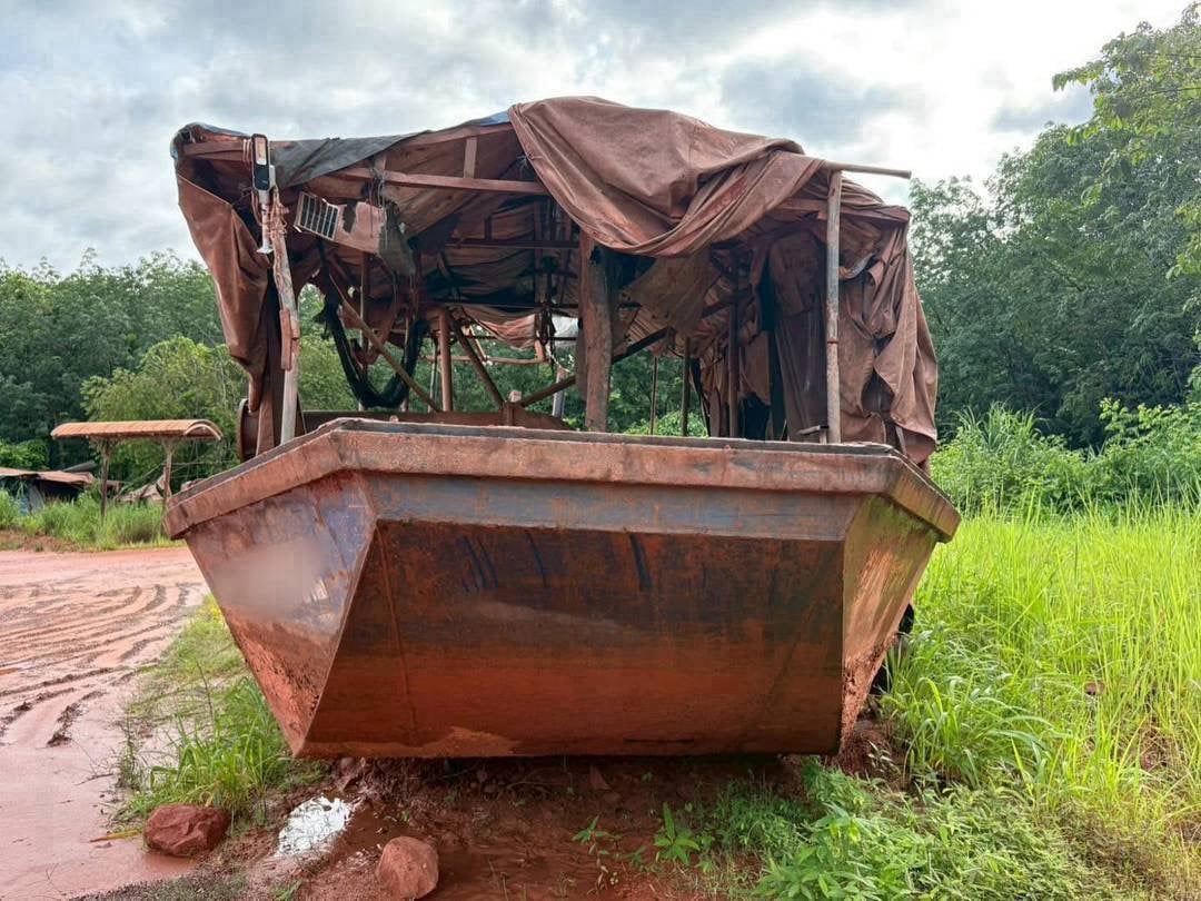 เรือดูดทราย 15 เมตร เรือดูดทราย 15 เมตร