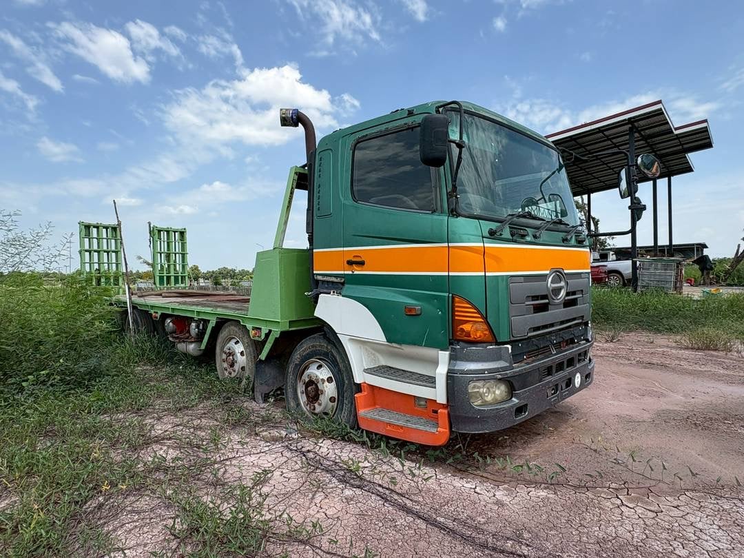 12 ล้อ ท้ายลาด 2 เพลา HINO S700 12 ล้อ ท้ายลาด 2 เพลา HINO S700