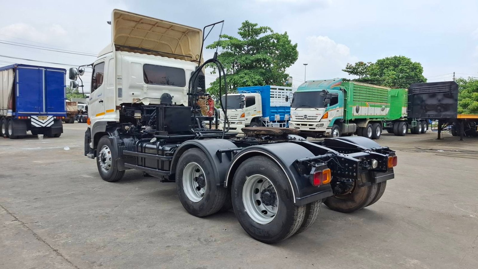 HINO VICTOR344แรง ปี59 ปี61 มีระบบปั่นดั้มพ์ รถสวยเดิมๆทุกจุด 1,190,000 1,290,000 HINO VICTOR344แรง ปี59 ปี61 มีระบบปั่นดั้มพ์ รถสวยเดิมๆทุกจุด 1,190,000 1,290,000