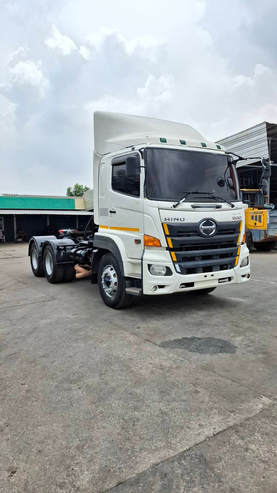 HINO VICTOR344แรง ปี59 ปี61 มีระบบปั่นดั้มพ์ รถสวยเดิมๆทุกจุด 1,190,000 1,290,000 HINO VICTOR344แรง ปี59 ปี61 มีระบบปั่นดั้มพ์ รถสวยเดิมๆทุกจุด 1,190,000 1,290,000