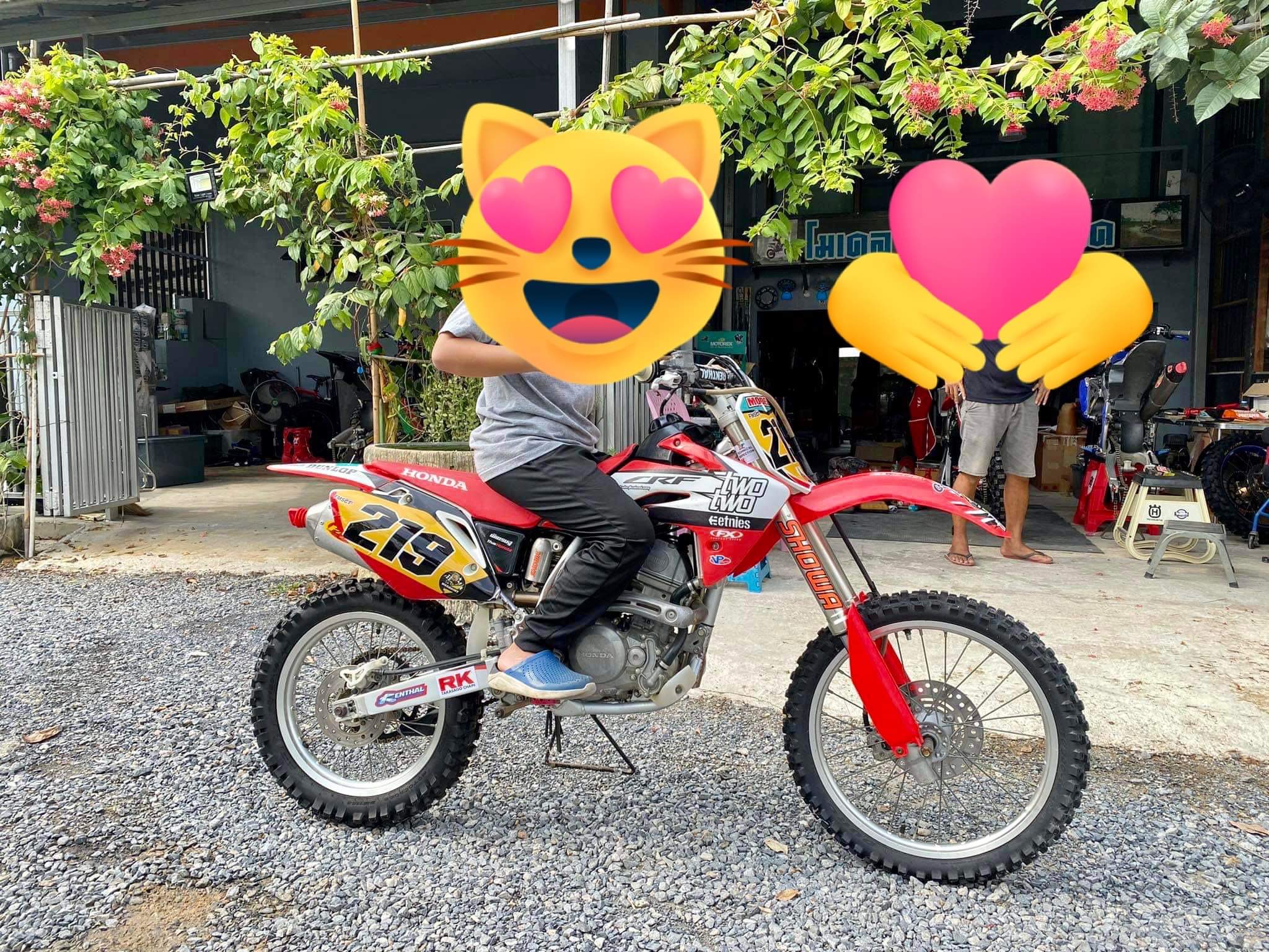 Honda Crf150r ปี 2010 Honda Crf150r ปี 2010
