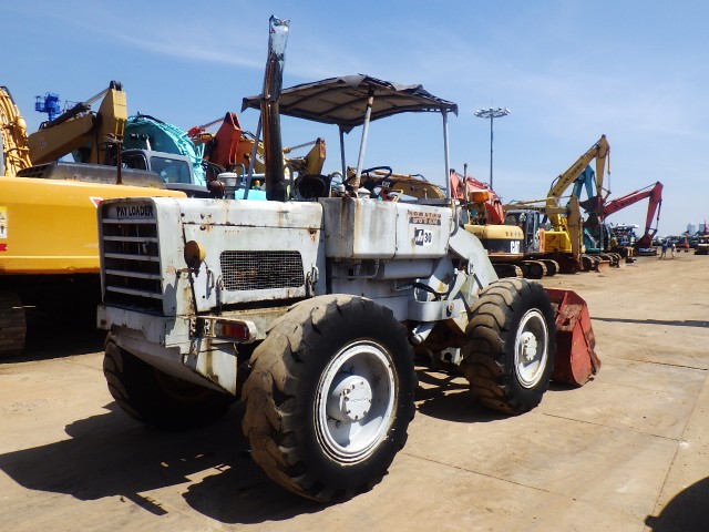 ขาย รถตัก Komatsu JH30B นำเข้าญี่ปุ่น สภาพดี พร้อมใช้งาน เอกสารครบ ขาย รถตัก Komatsu JH30B นำเข้าญี่ปุ่น สภาพดี พร้อมใช้งาน เอกสารครบ