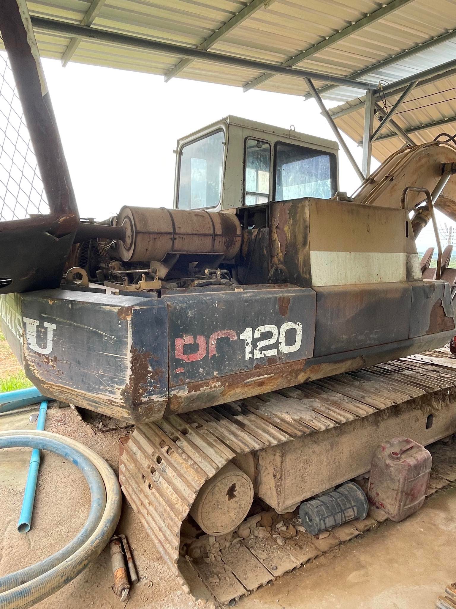 รถแบคโฮ KOMATSU รุ่น PC120-3 พร้อมใช้งาน รถแบคโฮ KOMATSU รุ่น PC120-3 พร้อมใช้งาน