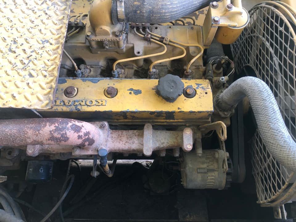 รถแบคโฮ KOMATSU รุ่น PC120-3 พร้อมใช้งาน รถแบคโฮ KOMATSU รุ่น PC120-3 พร้อมใช้งาน