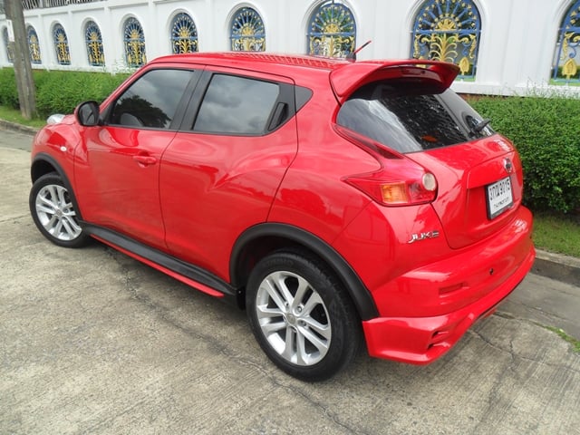 Nissan Juke 1.6V ปี 2014 รุ่นท๊อปสุด Push Start