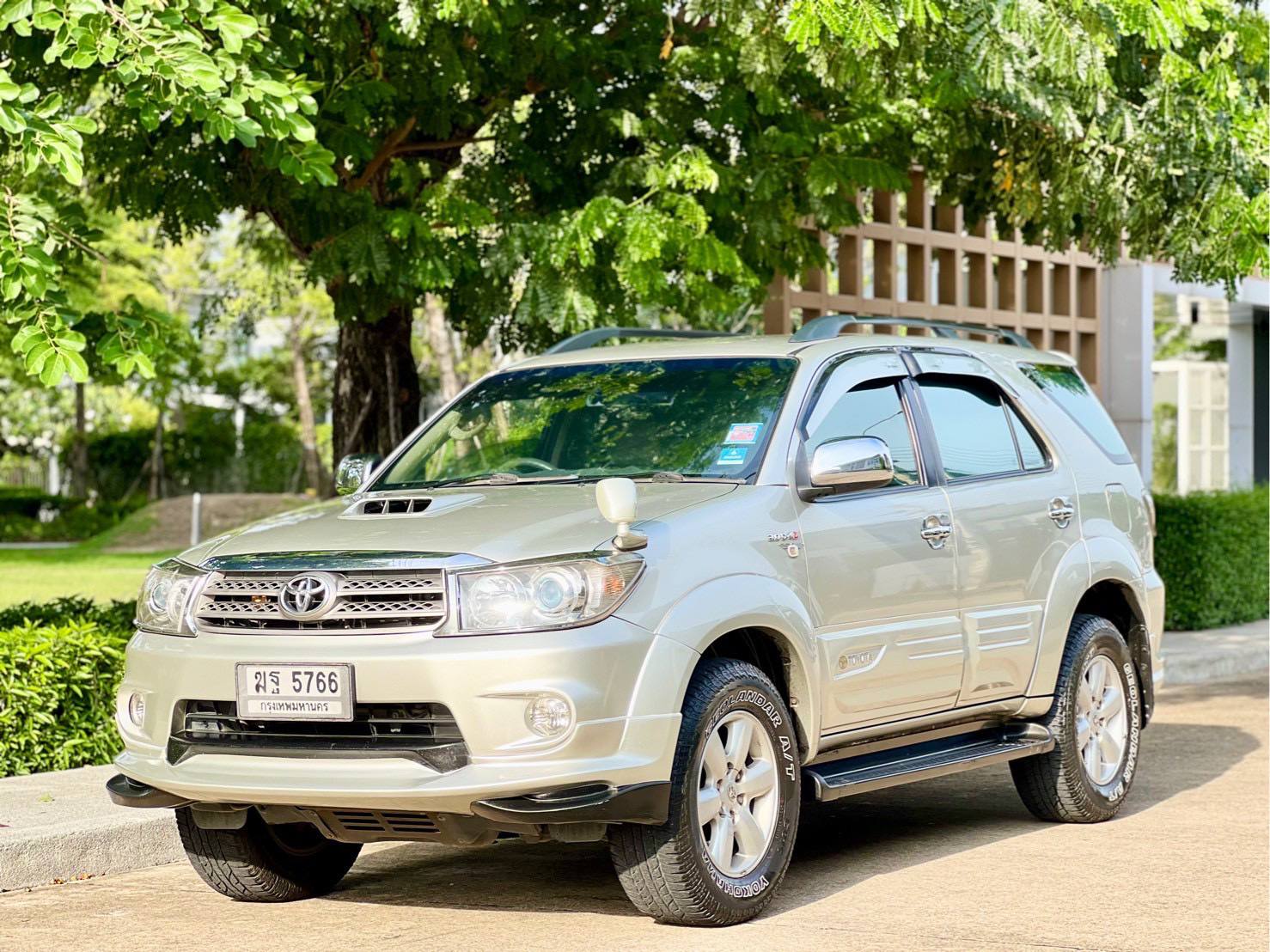 Toyota Fortuner 3.0V 2wd ปี 2008 ไม่มีอุบัติเหตุ Toyota Fortuner 3.0V 2wd ปี 2008 ไม่มีอุบัติเหตุ