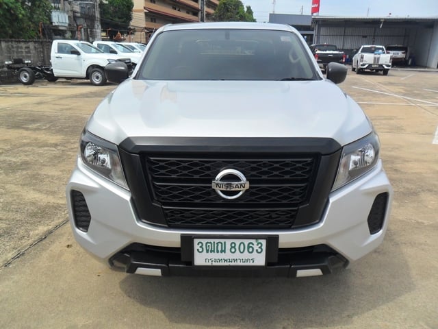 Nissan Navara 2.5SL ปี 2021 82,000km Nissan Navara 2.5SL ปี 2021 82,000km