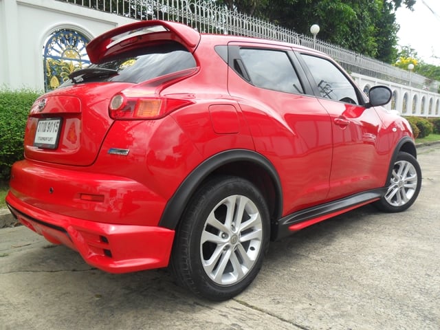 Nissan Juke 1.6V ปี 2014 รุ่นท๊อปสุด Push Start
