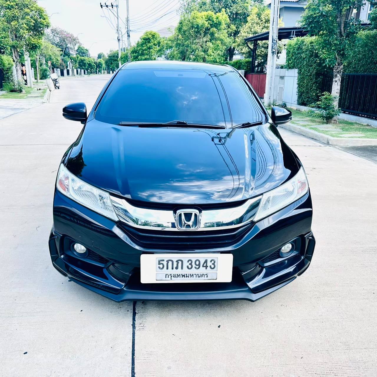 Honda City 1.5SV ปี 2016 
ประวัติศูนย์
