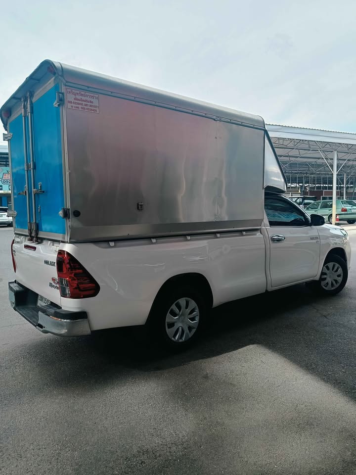 Toyota Revo Standard 2.5J+ ปี 2018  33,500 กิโล