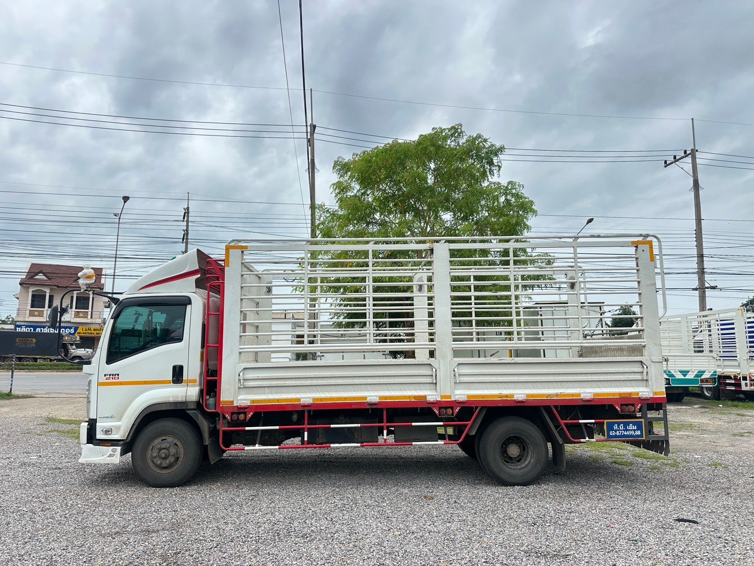 ISUZU FRR210 ปี63 คอกยาว 5.6เมตร ISUZU FRR210 ปี63 คอกยาว 5.6เมตร