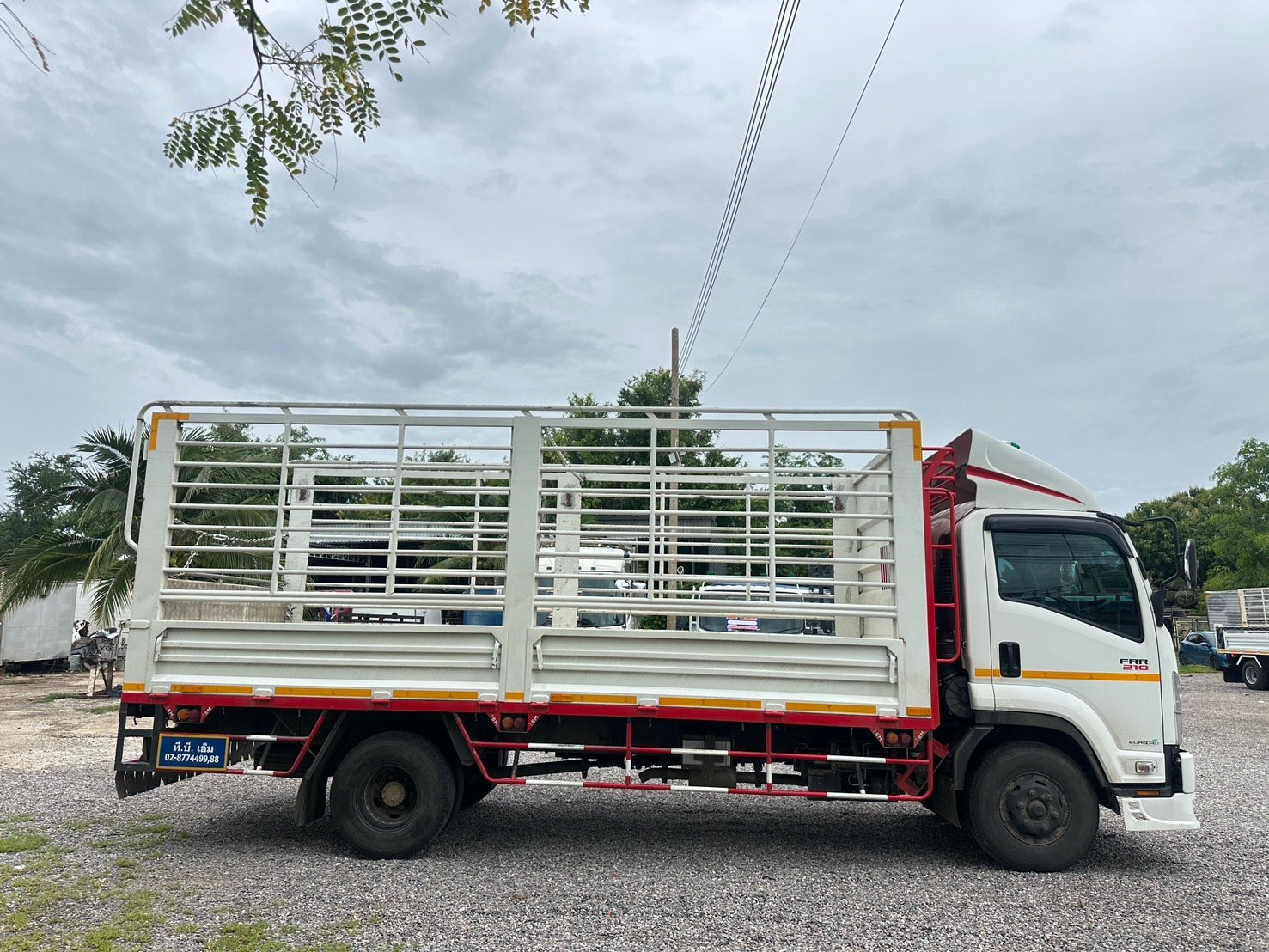 ISUZU FRR210 ปี63 คอกยาว 5.6เมตร