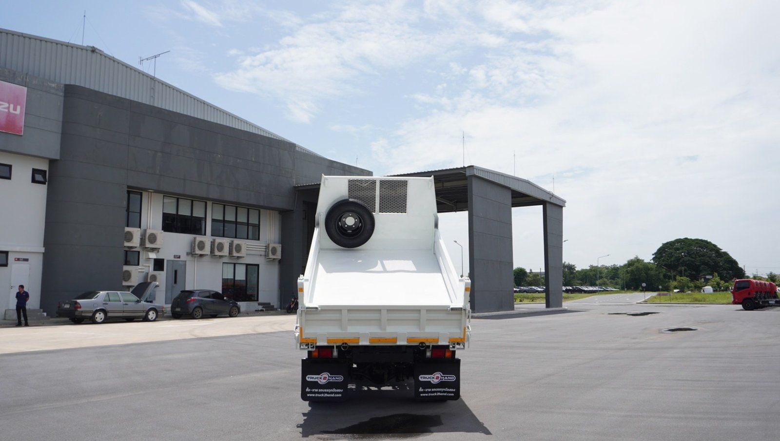 ISUZU NMR130 ดั้มพ์3คิว ปี62 รถสวย พร้อมใช้