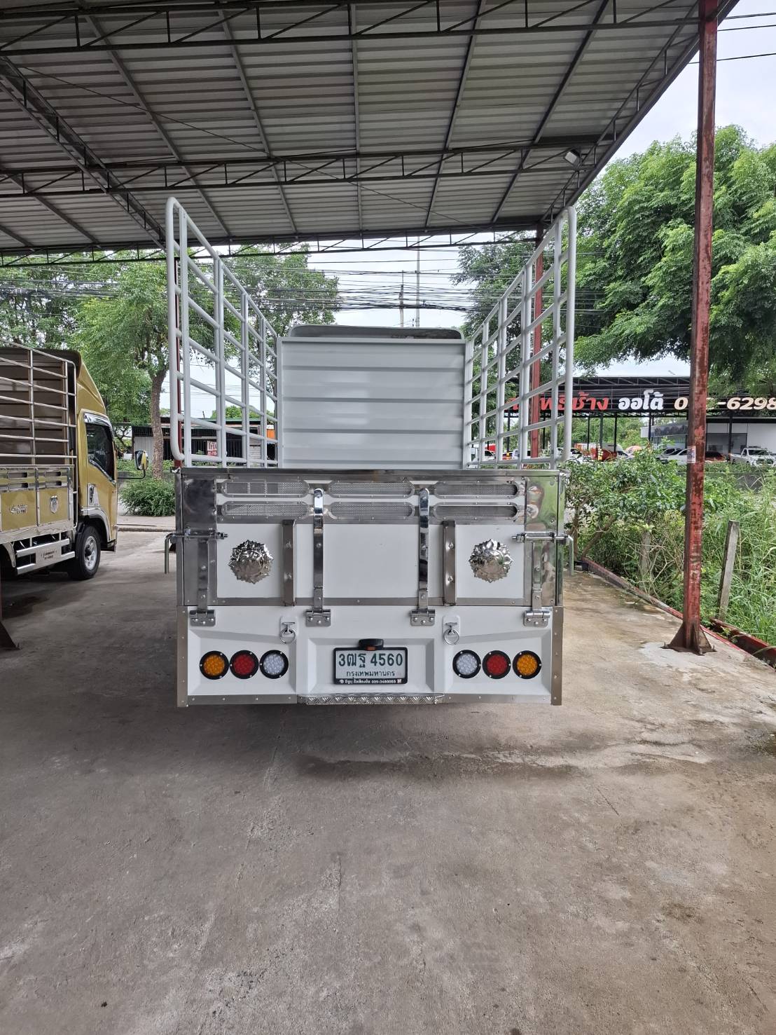 ISUZU NLR130 ปี64 รถสวย พร้อมใช้