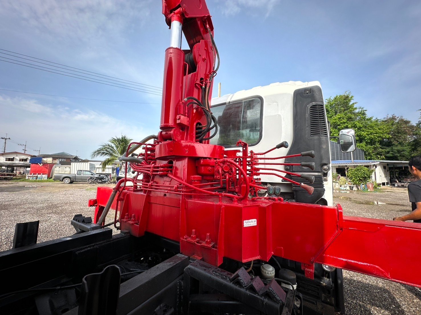 ISUZU FRR210 ปี57 ดั้มพ์3.5เมตร เครน3.4ตัน 3ปอก