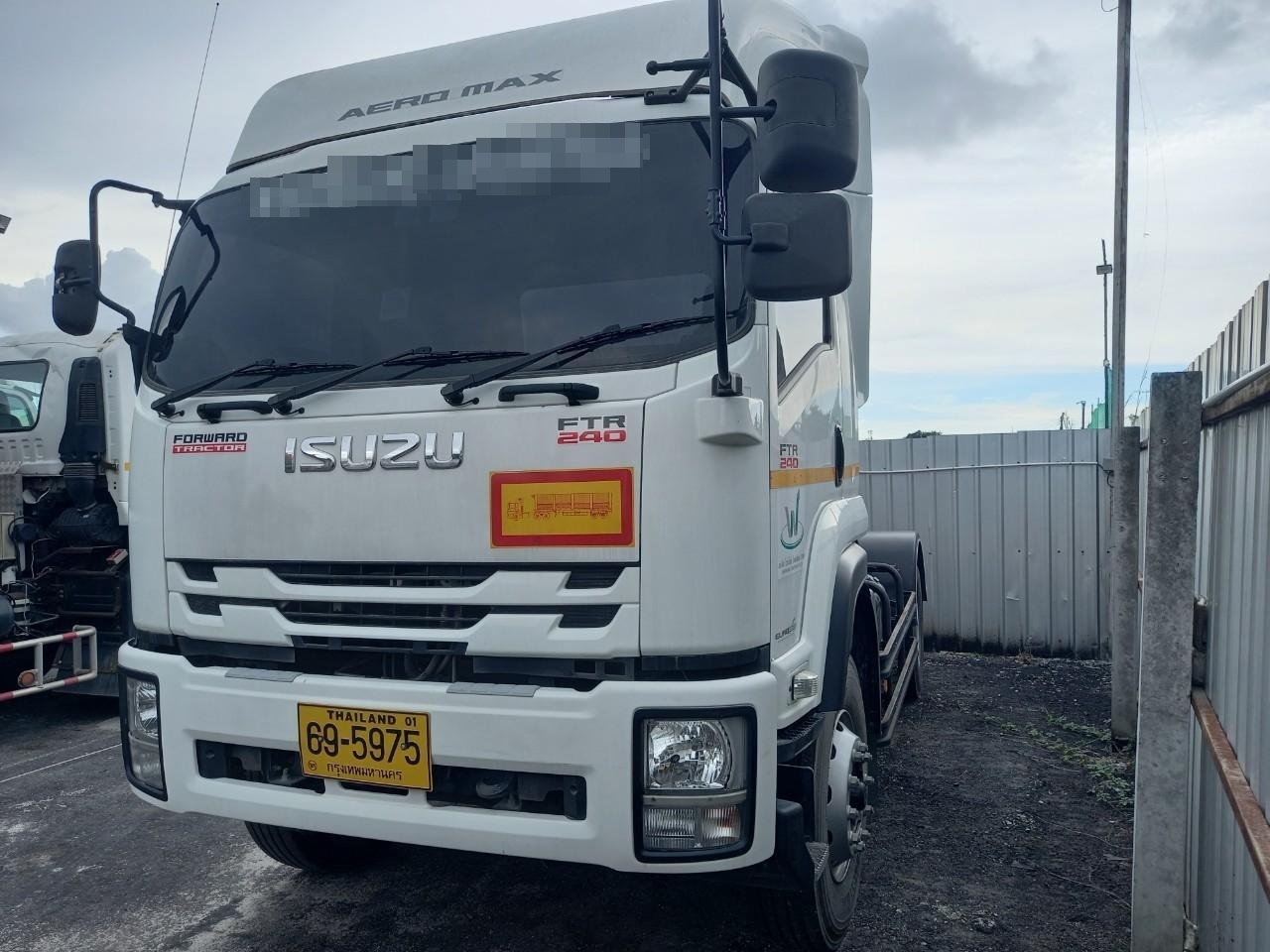 ISUZU FTR240 ปี65 หัวลาก 6ล้อ รถใหม่ สวยพร้อมใช้งาน ISUZU FTR240 ปี65 หัวลาก 6ล้อ รถใหม่ สวยพร้อมใช้งาน