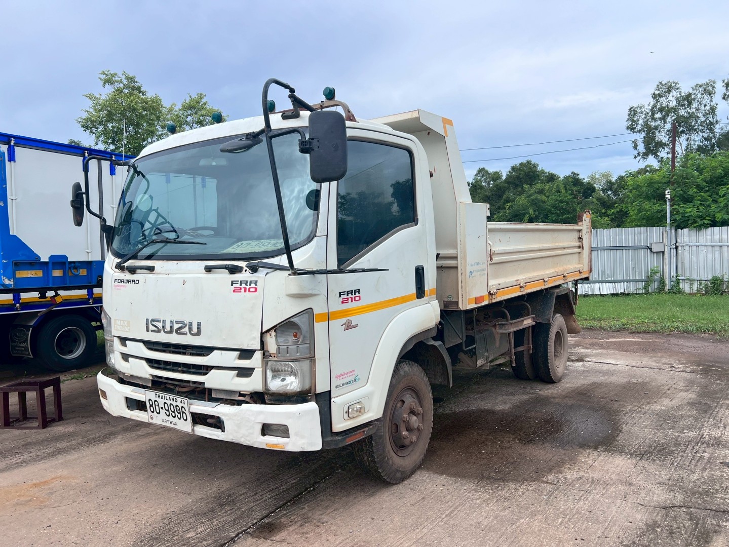 ISUZU FRR210 (80-9996)