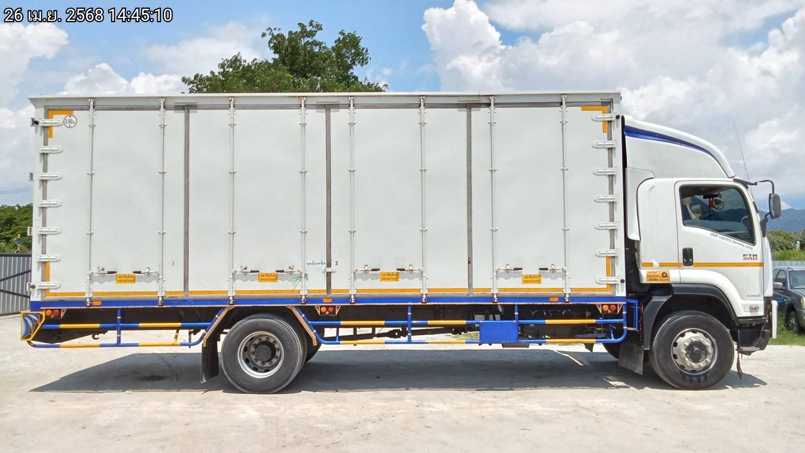 ISUZU FTR240 ปี22(74-3672) ISUZU FTR240 ปี22(74-3672)