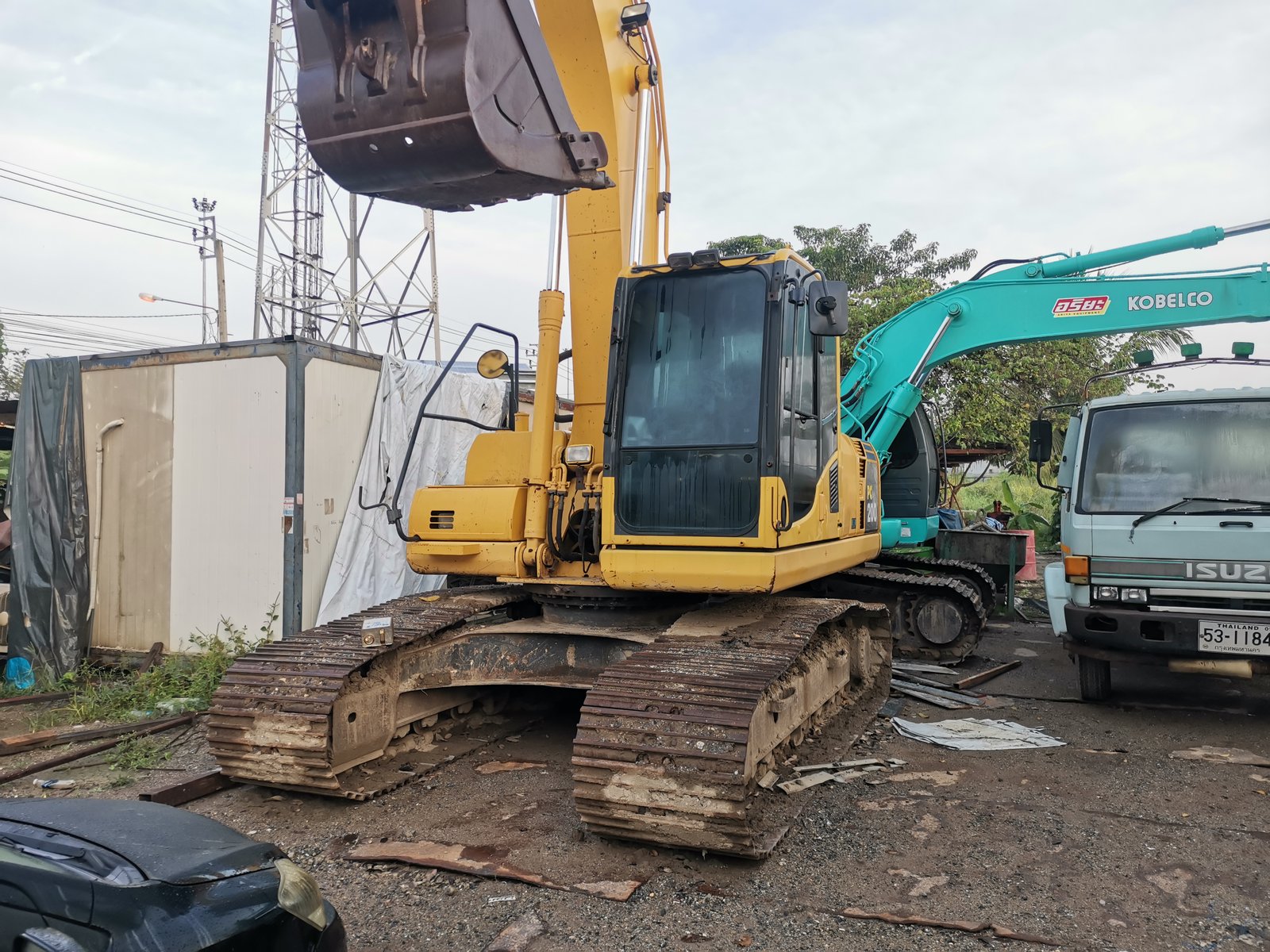 ขาย Komatsu 200-8 N1 สภาพดี รถสวย เช็คระยะศูนย์ Komatsu ทุกรอบ