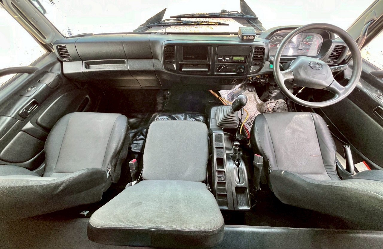 HINO วิคเตอร์ 344 ดั้มคอกเกษตร HINO วิคเตอร์ 344 ดั้มคอกเกษตร