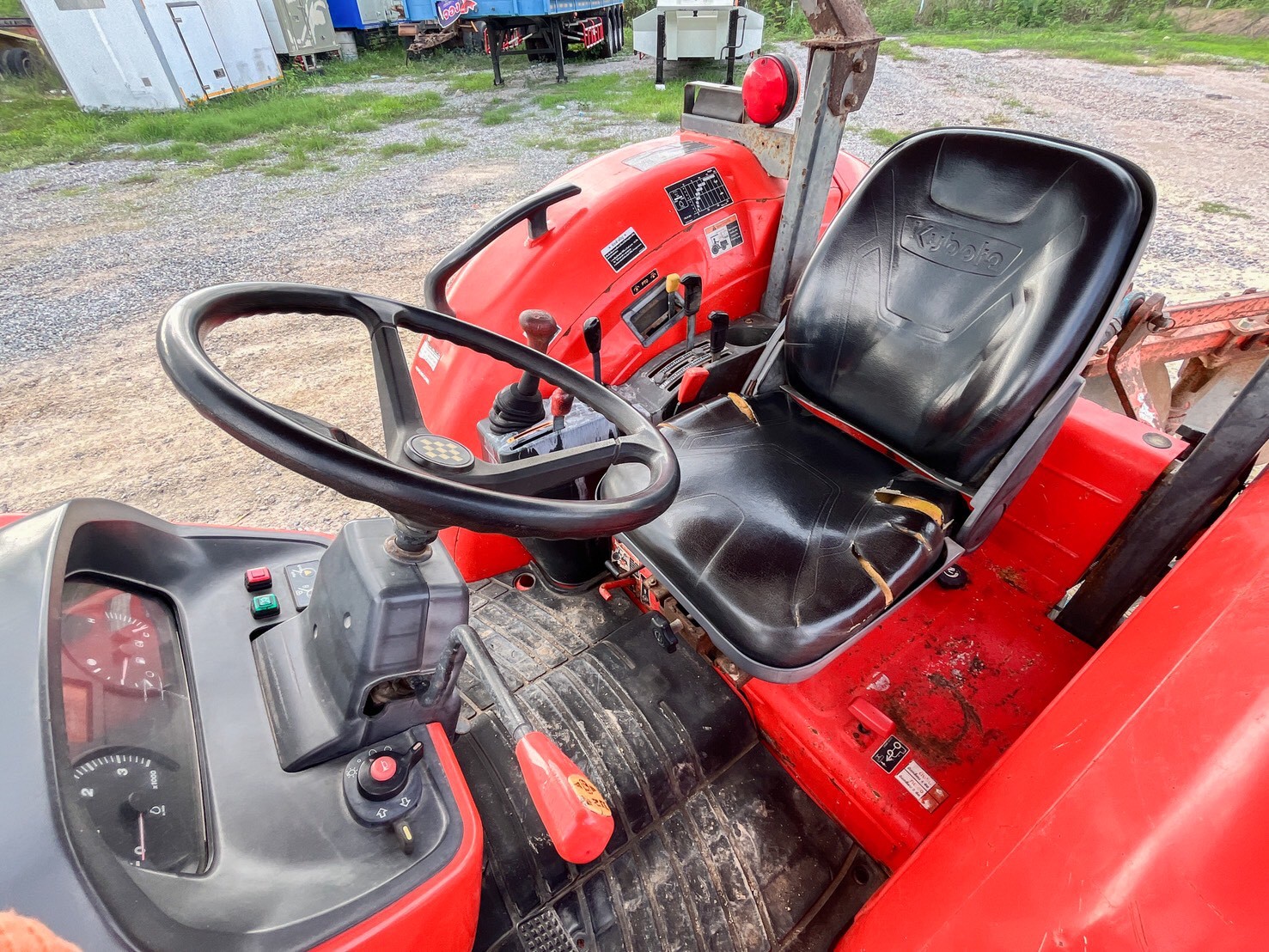 รถไถ KUBOTA M7040