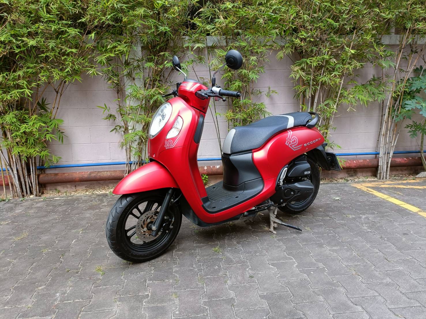 HONDA SCOOPY CLUB 12 COMBI BRAKE HONDA SCOOPY CLUB 12 COMBI BRAKE