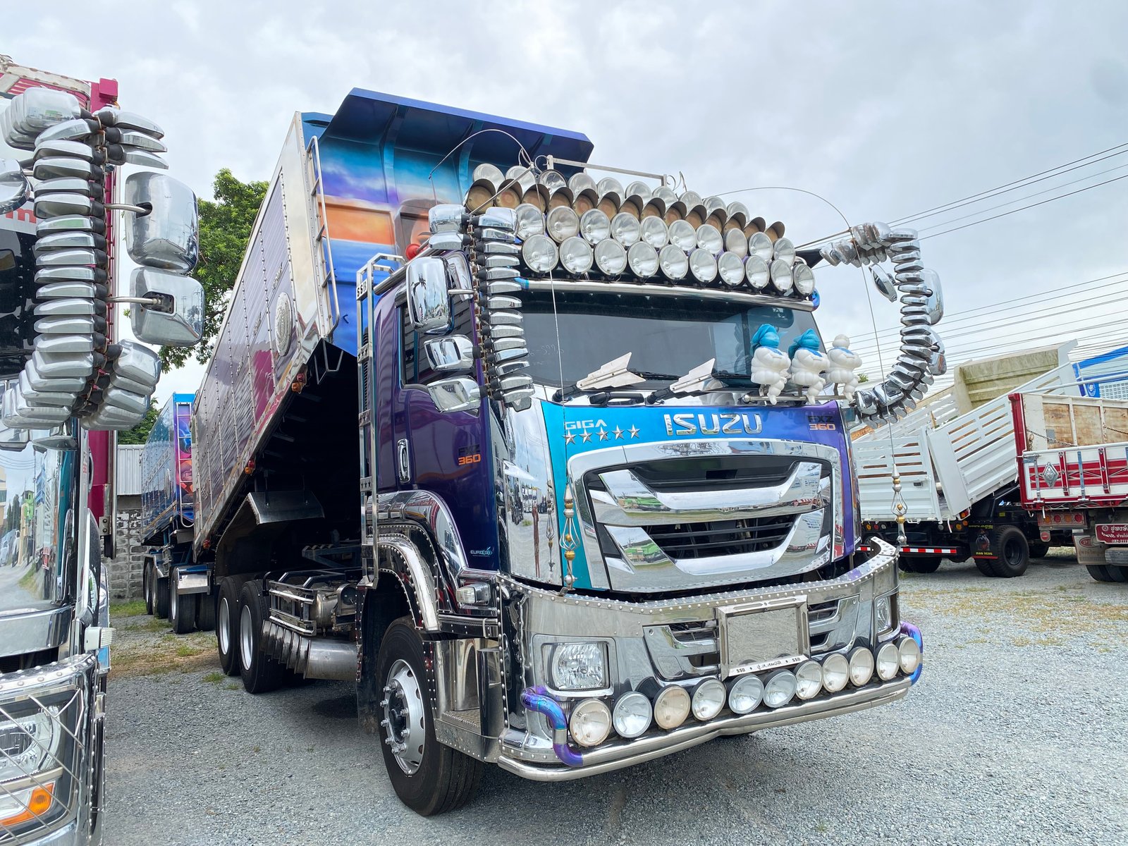 สิบล้อดั้มพ์ ISUZU FXZ 360 แรง ปี 66(5236)