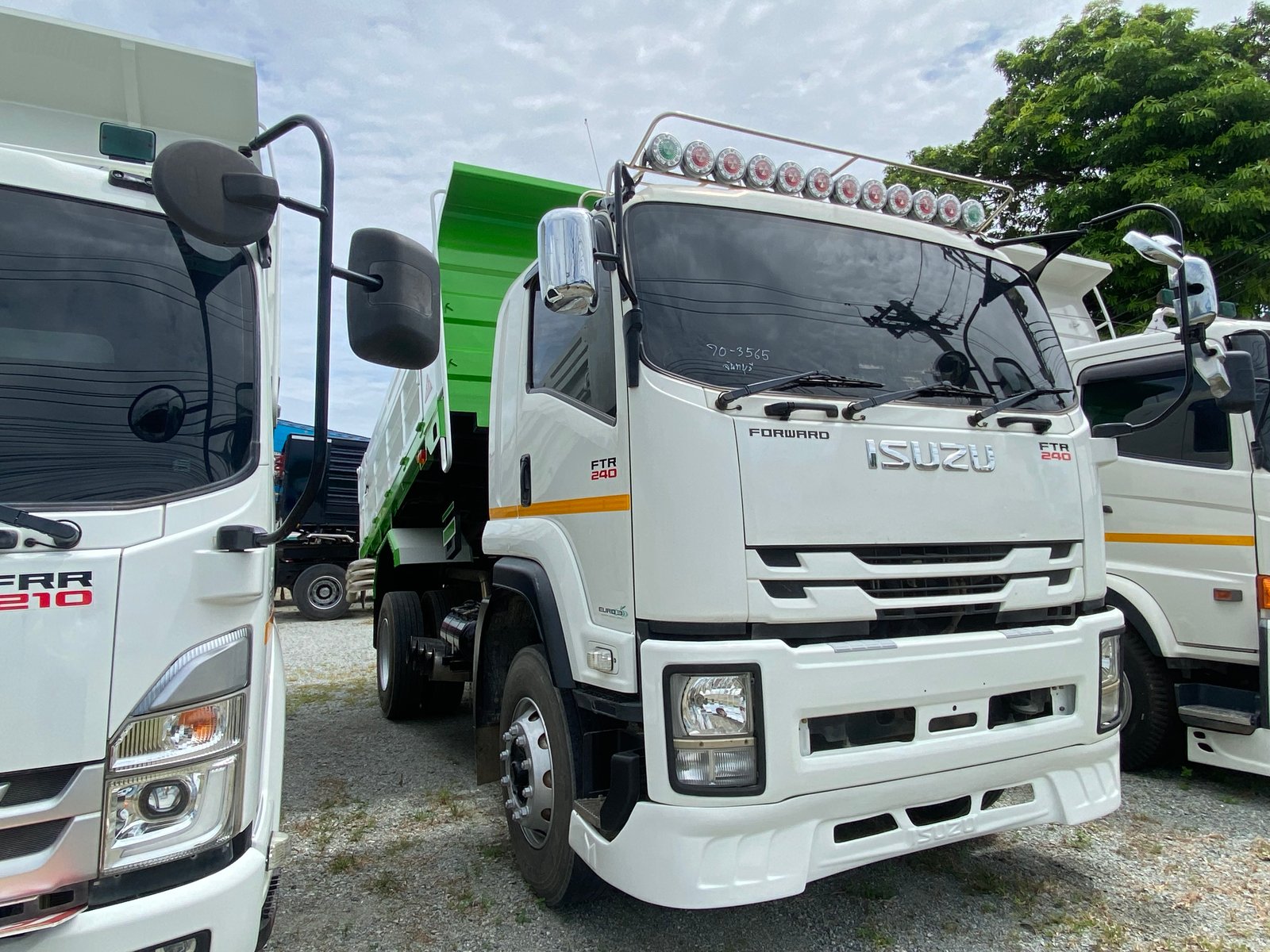 หกล้อดั้มพ์ ISUZU FRR 190 แรง ปี 65(0522)