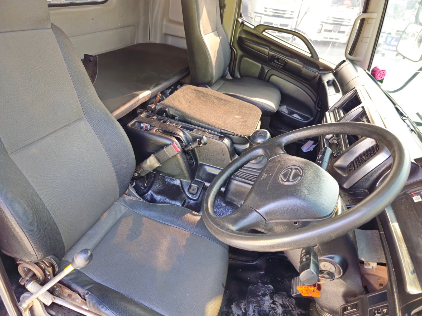 สิบล้อดั้มพ์ HINO FM1A 344 แรง ปี 65 (2753)