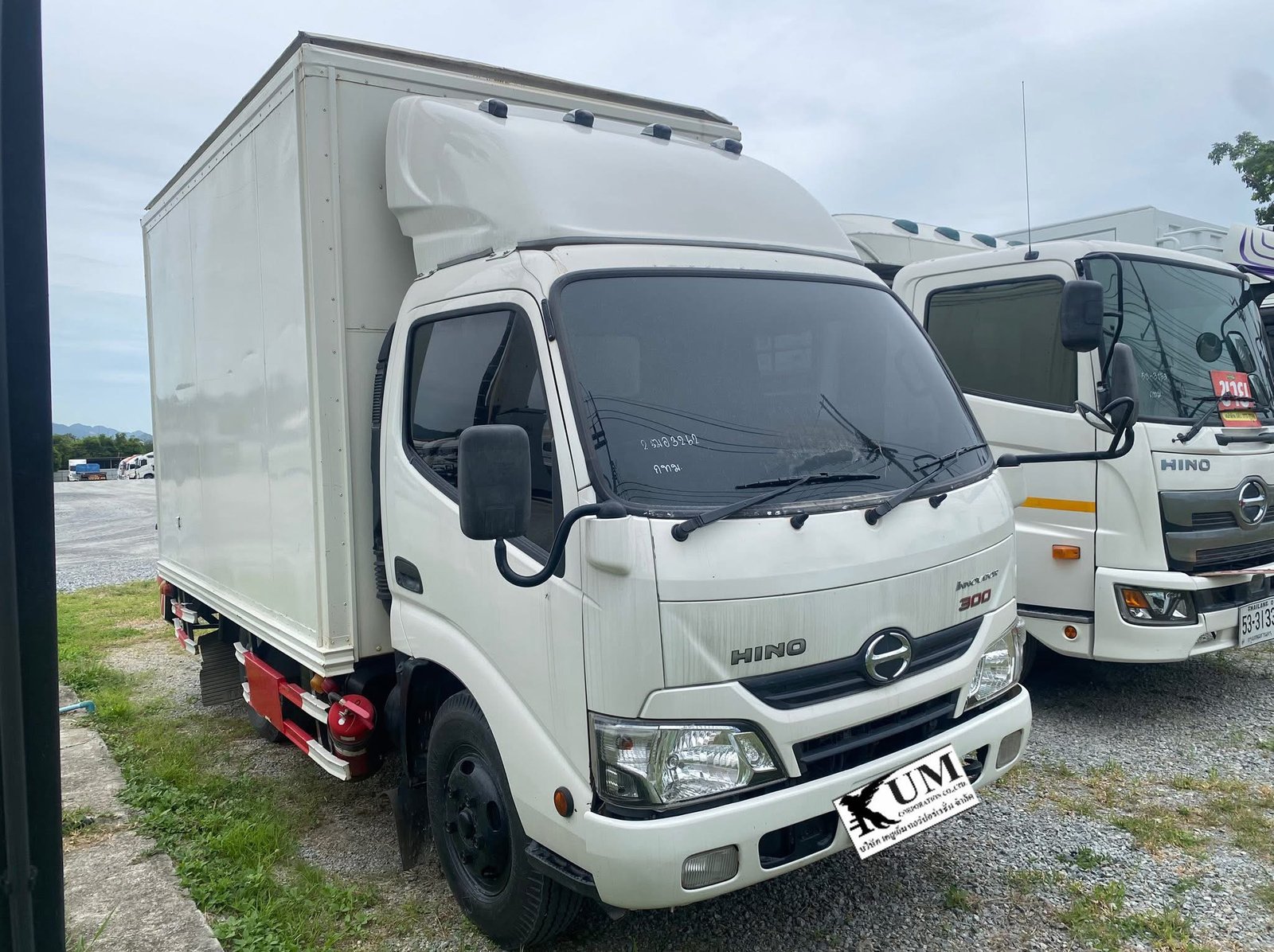 สี่ล้อจัมโบ้ HINO XZU 136แรง ปี 63 (3262)