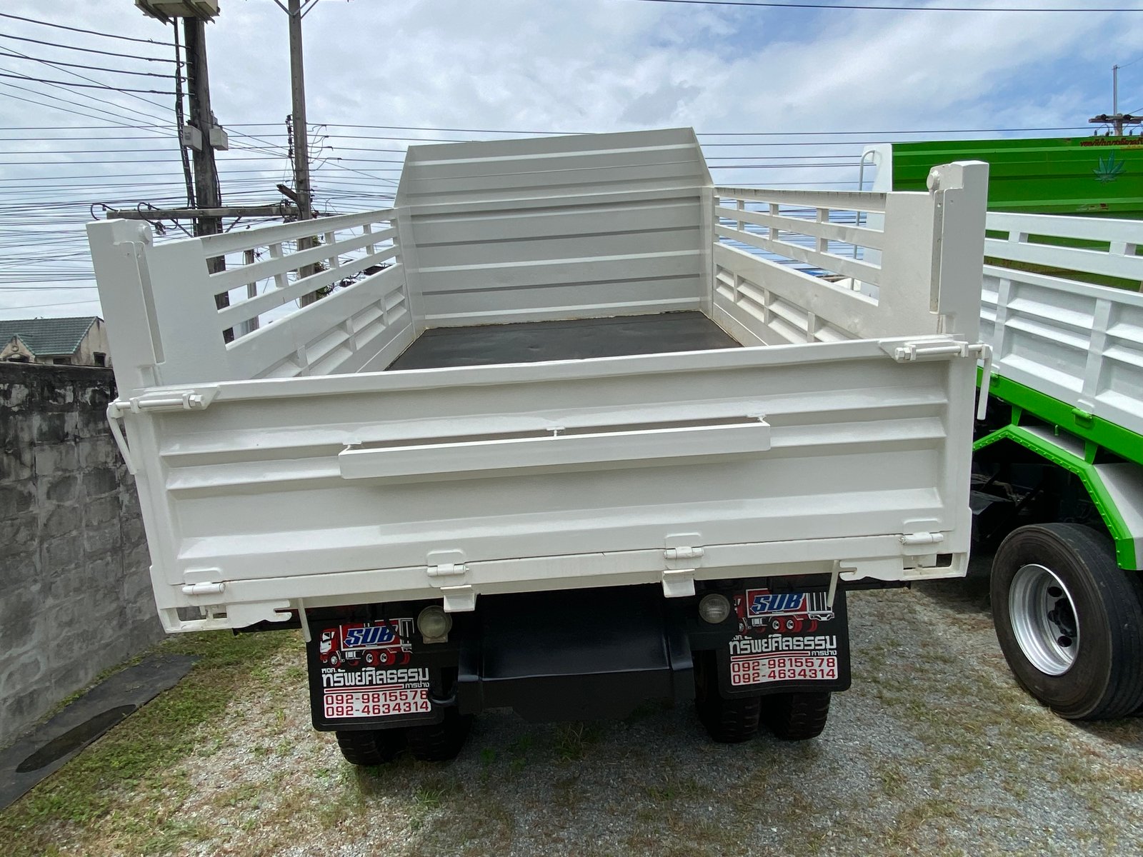 หกล้อดั้มพ์ HINO FG8J 240 แรง ปี 66(5856)
