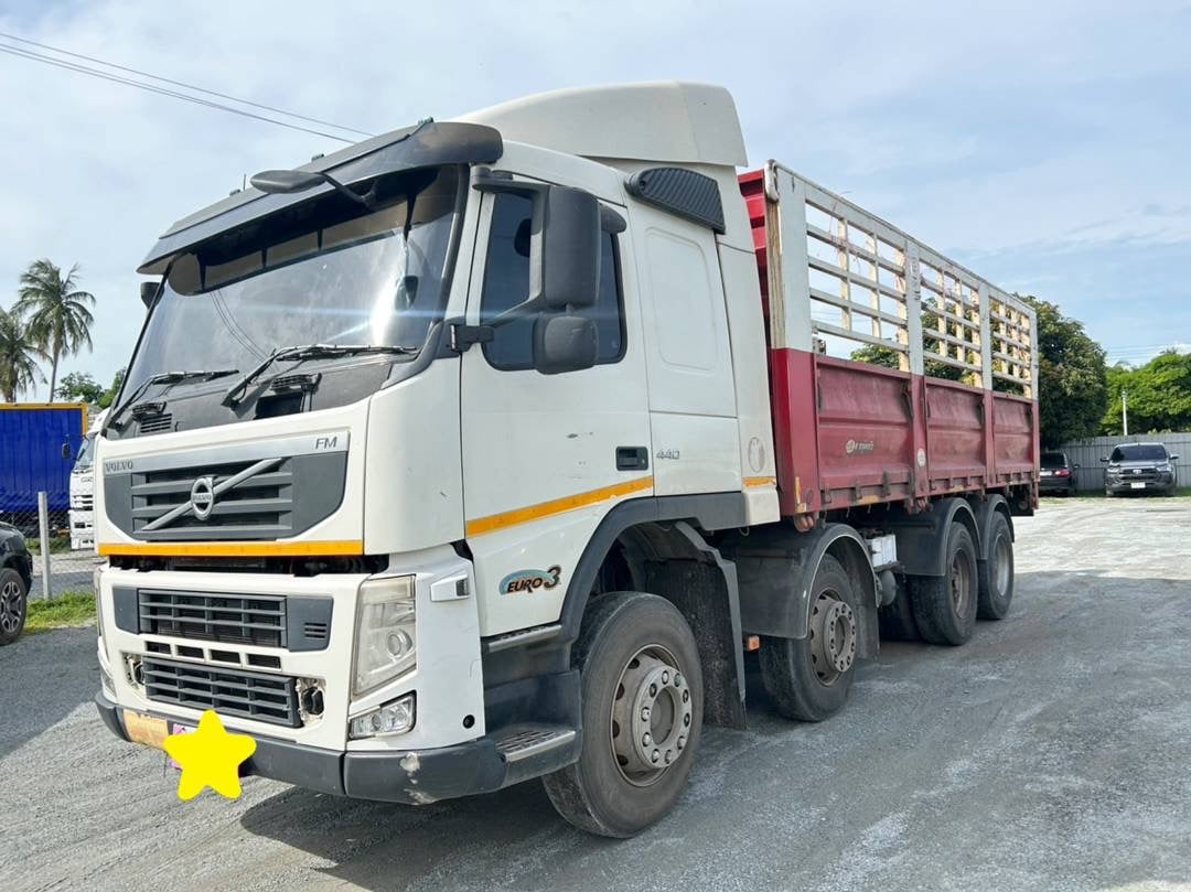 👉สิบสองล้อคอก VOLVO FM 440 แรง ปี 56 (2890)