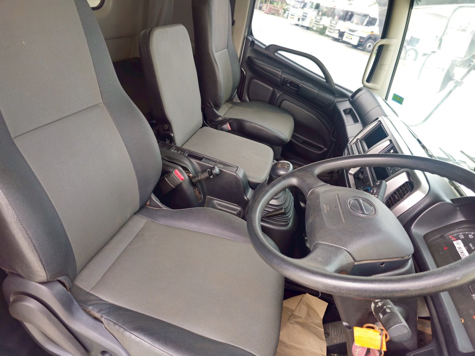 สิบล้อดั้มพ์พ่วง Hino Victor 344 แรงม้า ปี 66 หางดัมพ์ อู่ธนาสิน ปี 66(3326)(9338) สิบล้อดั้มพ์พ่วง Hino Victor 344 แรงม้า ปี 66 หางดัมพ์ อู่ธนาสิน ปี 66(3326)(9338)
