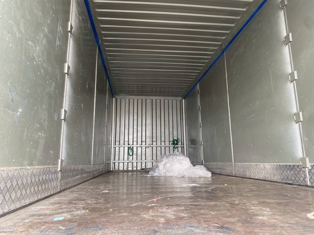 หกล้อตู้สิบบาน HINO FG8J 240 แรง ปี 61(0222)