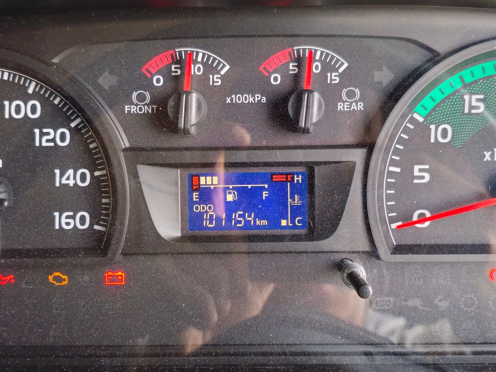 หกล้อตู้เย็น HINO FG8J 240แรง ปี 65 (4212)