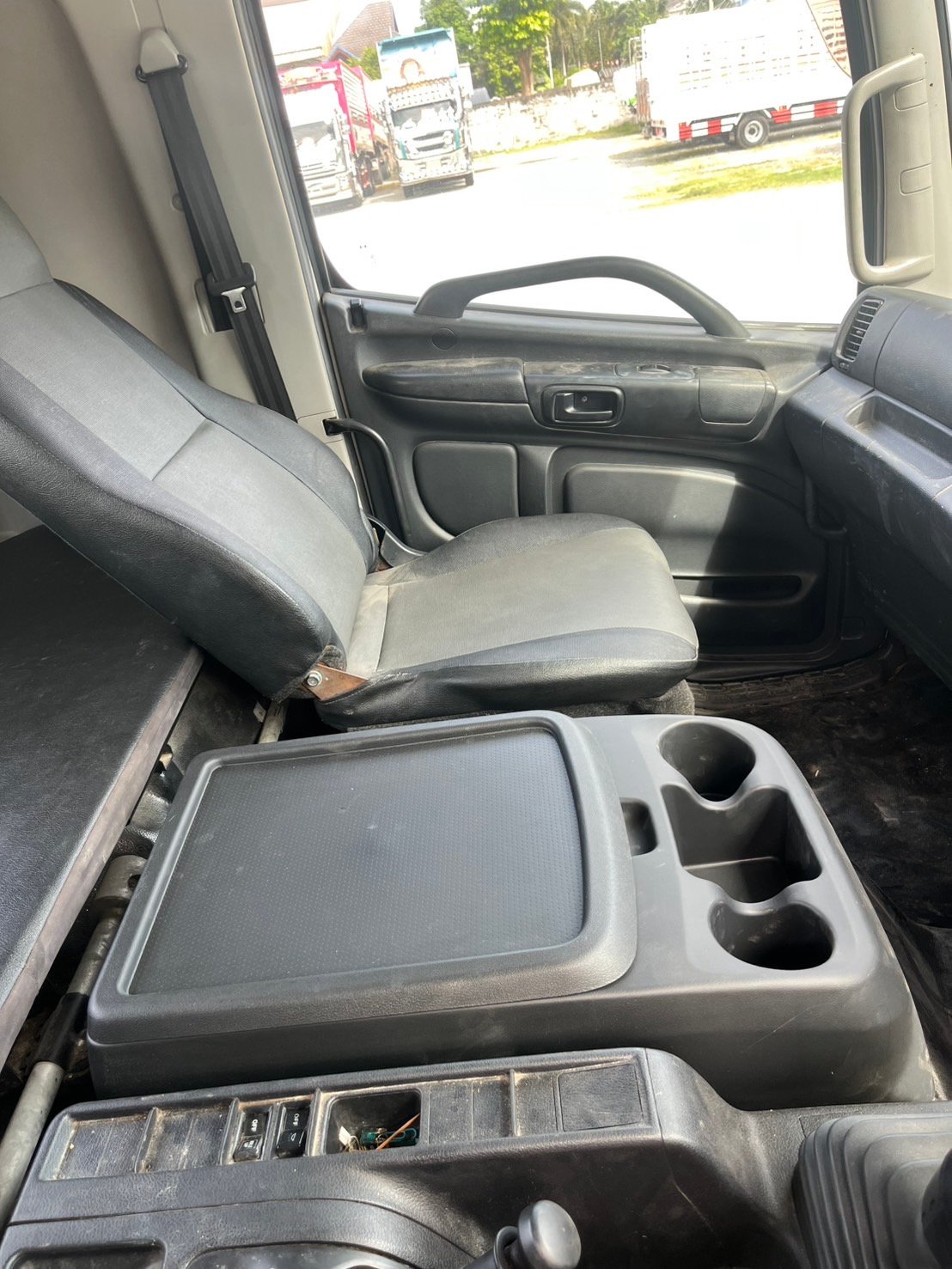 สิบล้อหัวลาก HINO FM1A 344 แรงปี (1609)