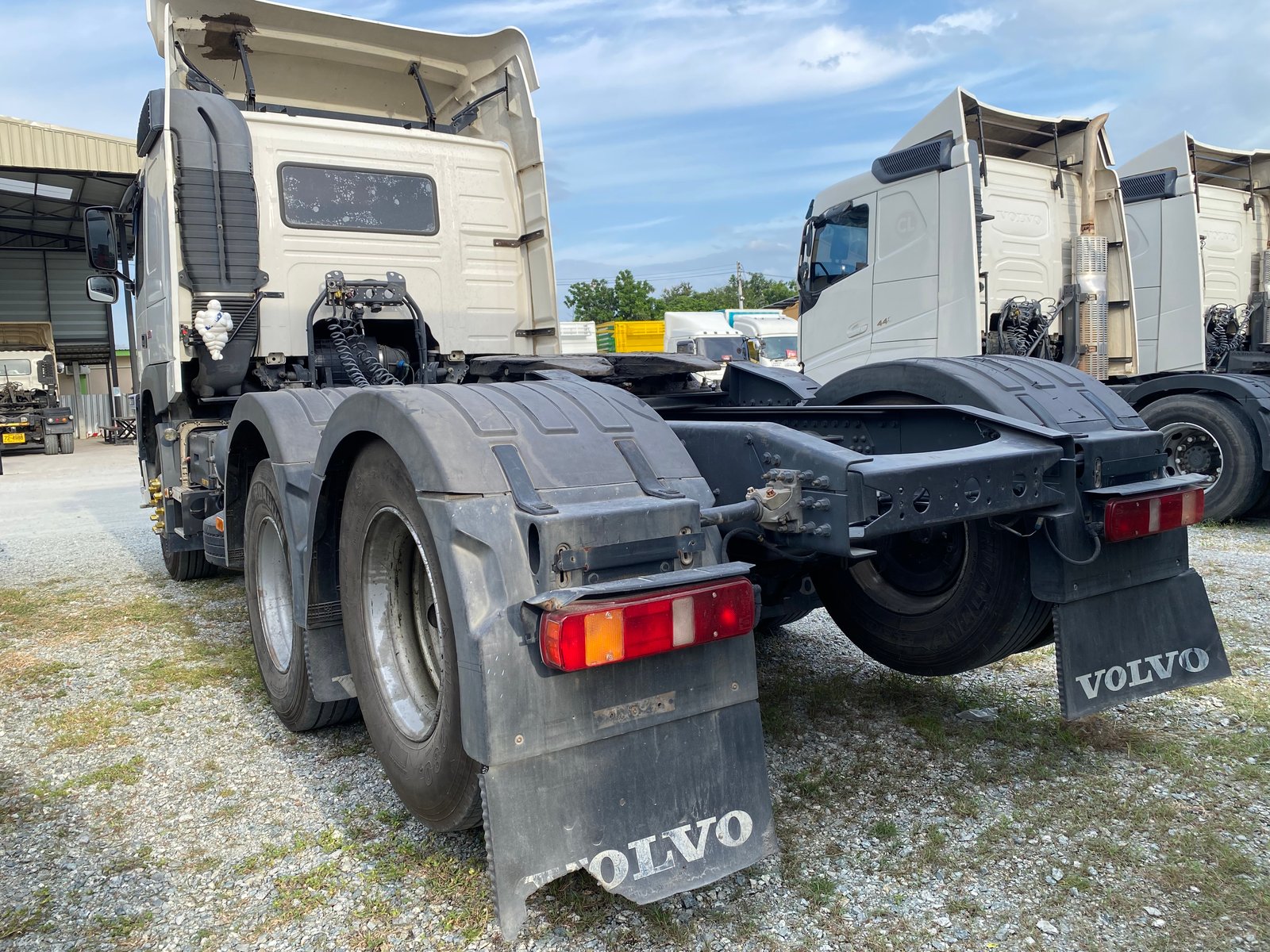 สิบล้อหัวลาก VOLVO FM 370 แรง ปี 61(5130) สิบล้อหัวลาก VOLVO FM 370 แรง ปี 61(5130)