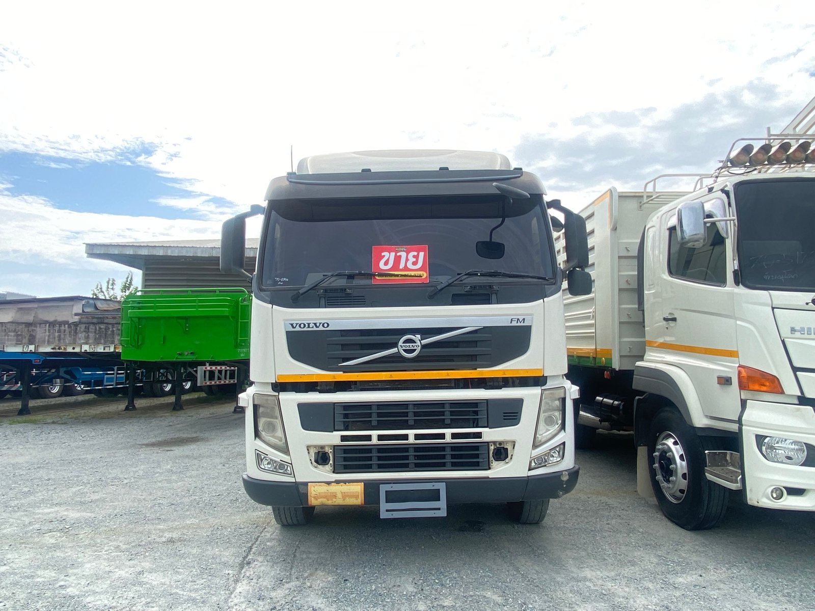 สิบสองล้อคอก VOLVO FM 440 แรง ปี 56(2890)