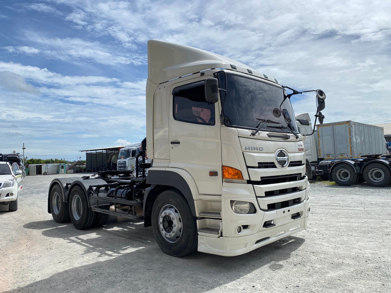 สิบล้อหัวลาก HINO FM1A 344 แรง ปี59(3875)