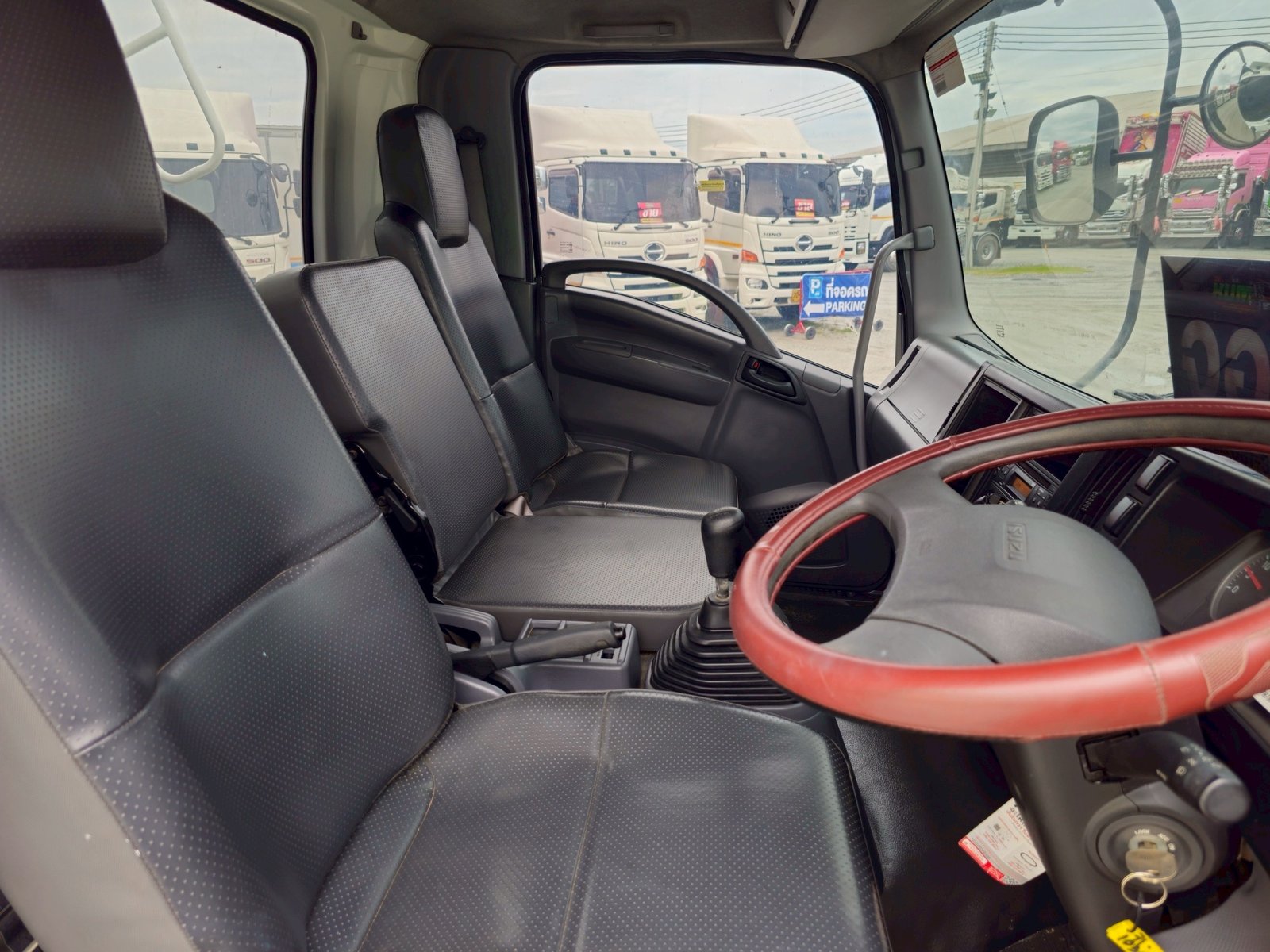 หกล้อดั้มพ์ ISUZU FRR 210 แรง ปี 65(1030)