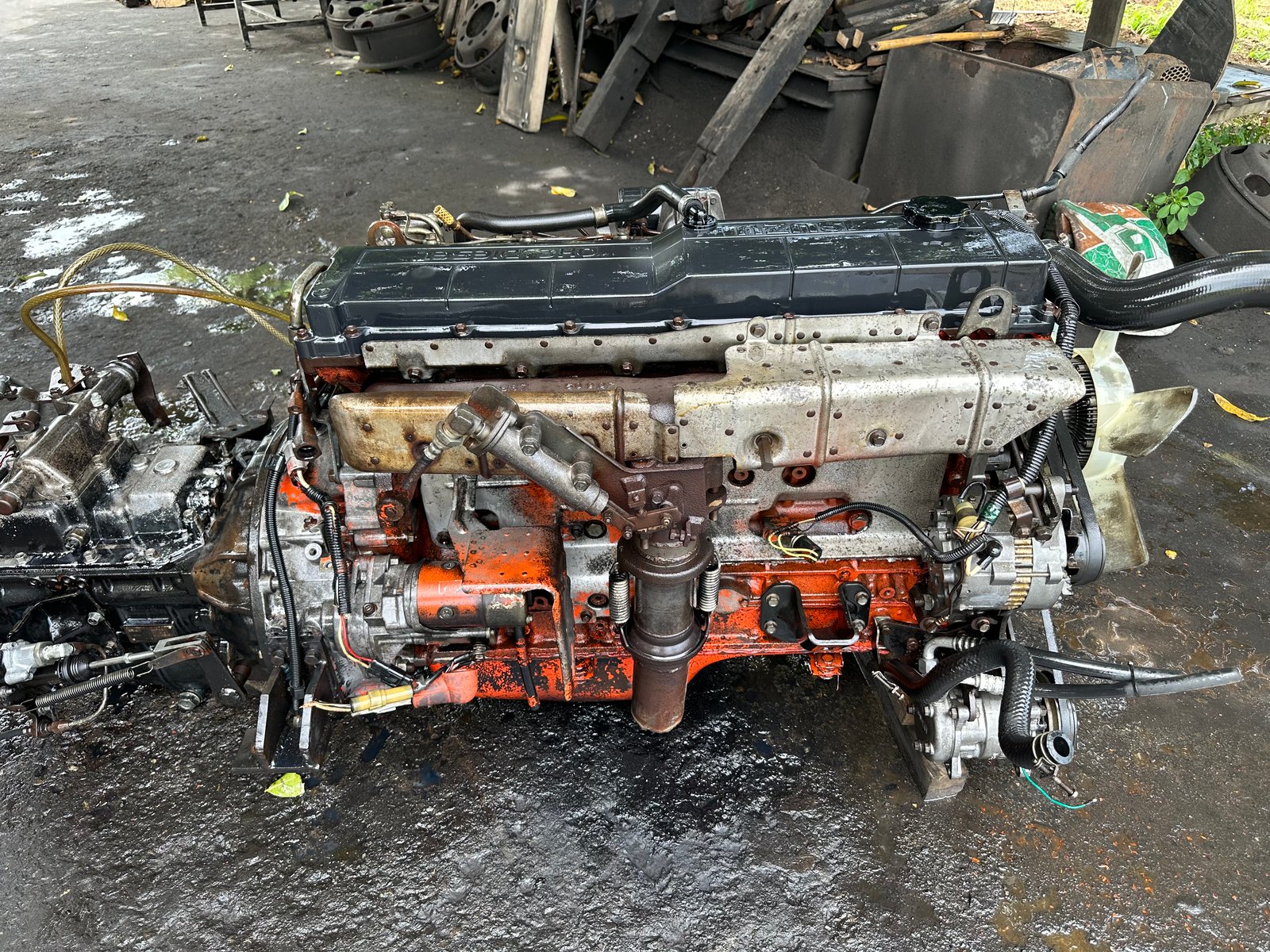 ขายเครื่องยนต์isuzu6he195แรงพร้อมเกียร์