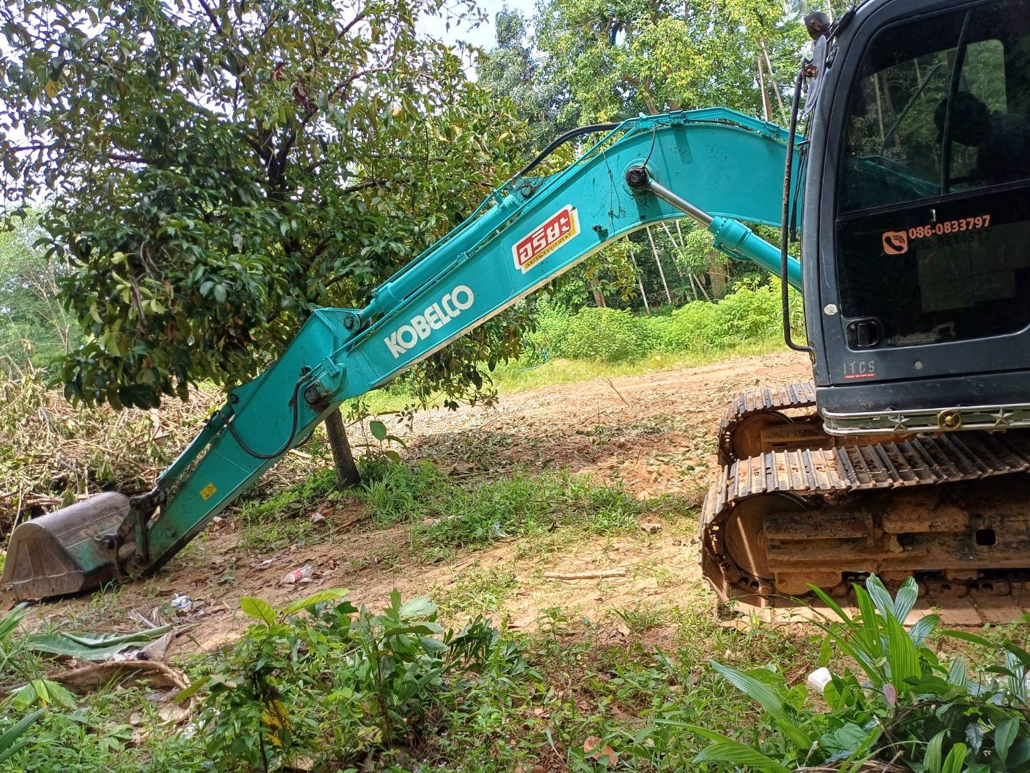 ขายรถ KOBELCO SK 140-8 ขายรถ KOBELCO SK 140-8